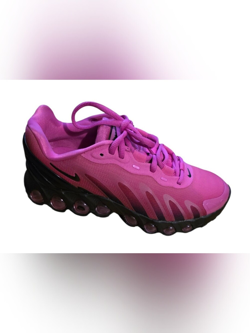 Nike Women's Air Max Dn8
